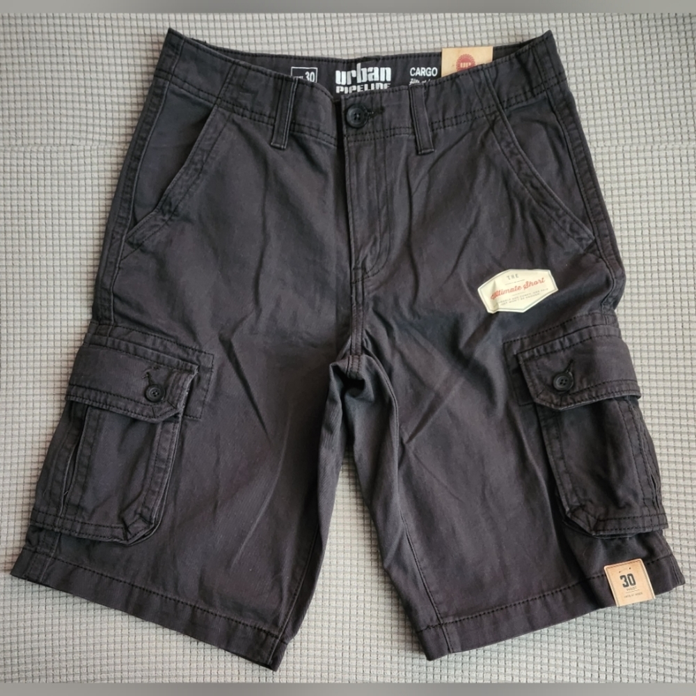 NEW - SIZE 30 Urban Pipeline Mens Dark Gray 11" Inseam Cargo Shorts